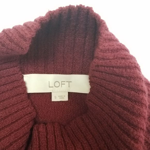 Ann Taylor LOFT Burgundy Wool Mockneck Sweater - Picture 3 of 5